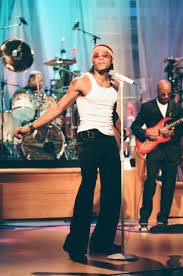 Maxwell performing live on stage